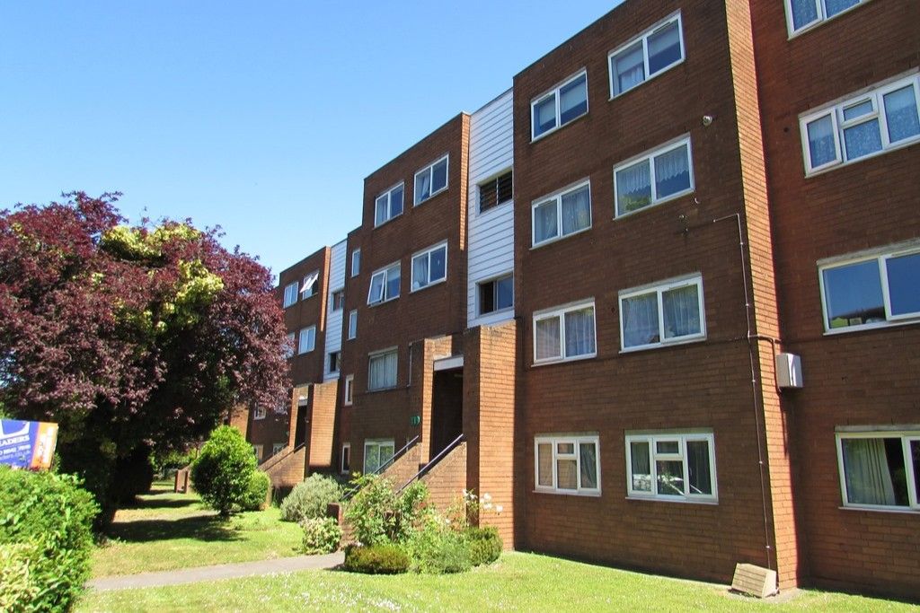 Property photo 1 of 12