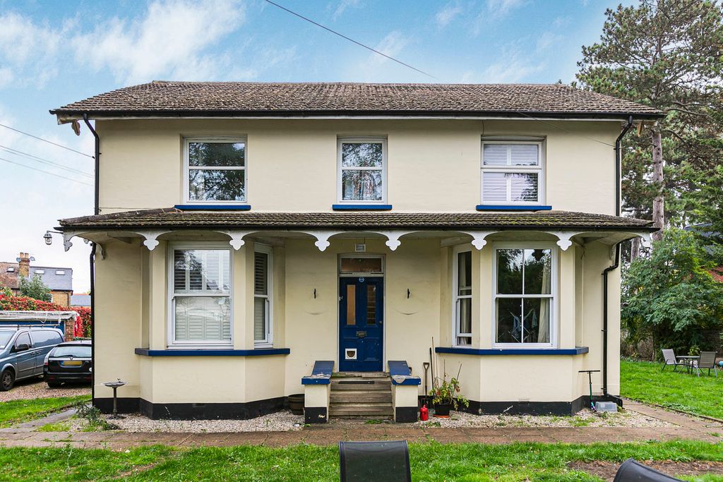 Property photo 1 of 13 Exterior