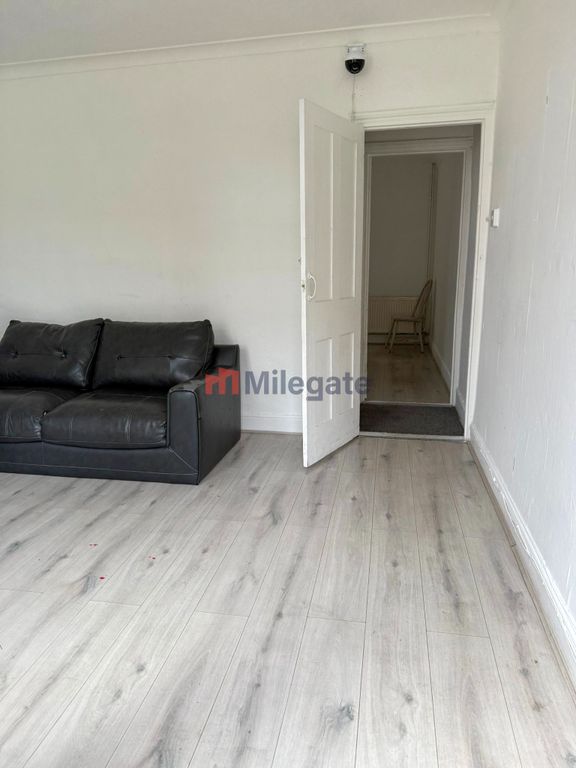 Property photo 2 of 5 Photo 2