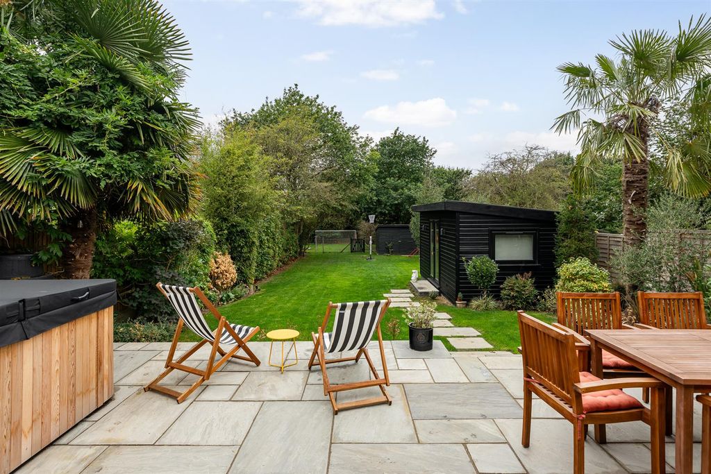 Property photo 2 of 30 External-7.Jpg