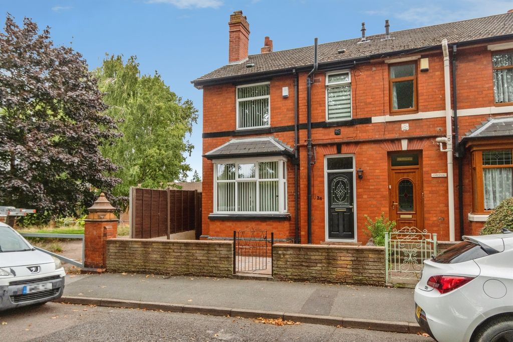 Property photo 1 of 16