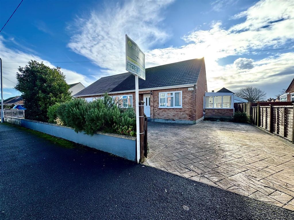 Property photo 1 of 15 Front