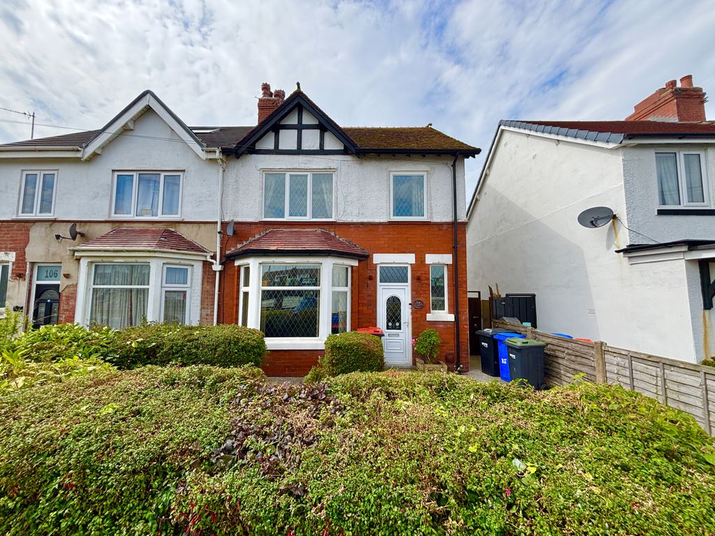 Property photo 1 of 32