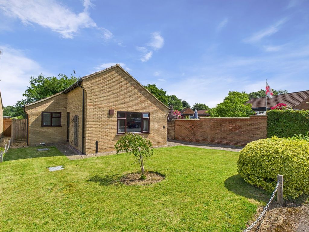 Property photo 1 of 16