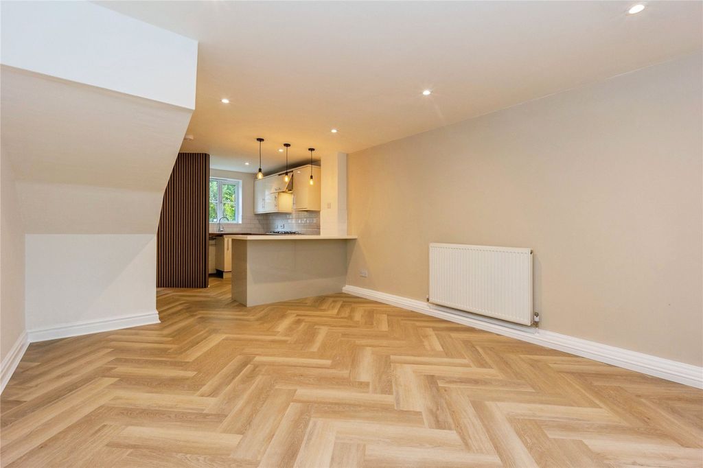 Property photo 2 of 21 Picture No. 59