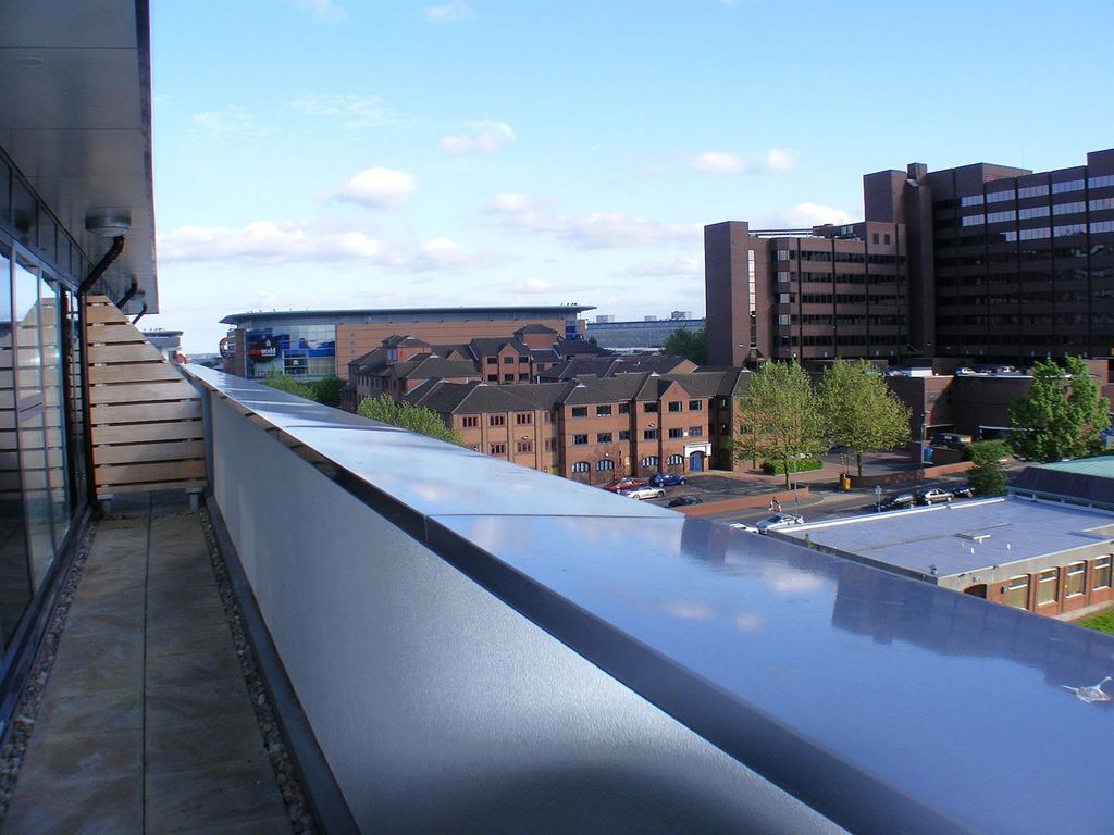 Property photo 3 of 11