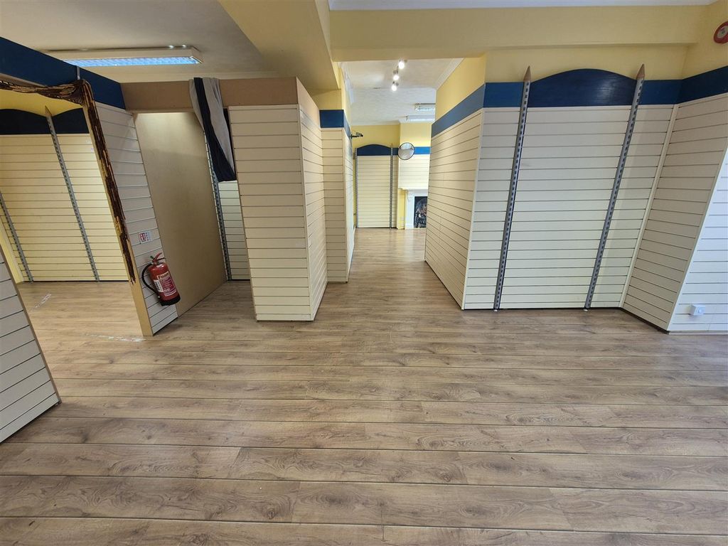 Property photo 2 of 2 Shop 4.Jpg