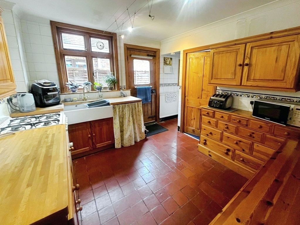 Property photo 3 of 14 Pbox-Img.Jpg