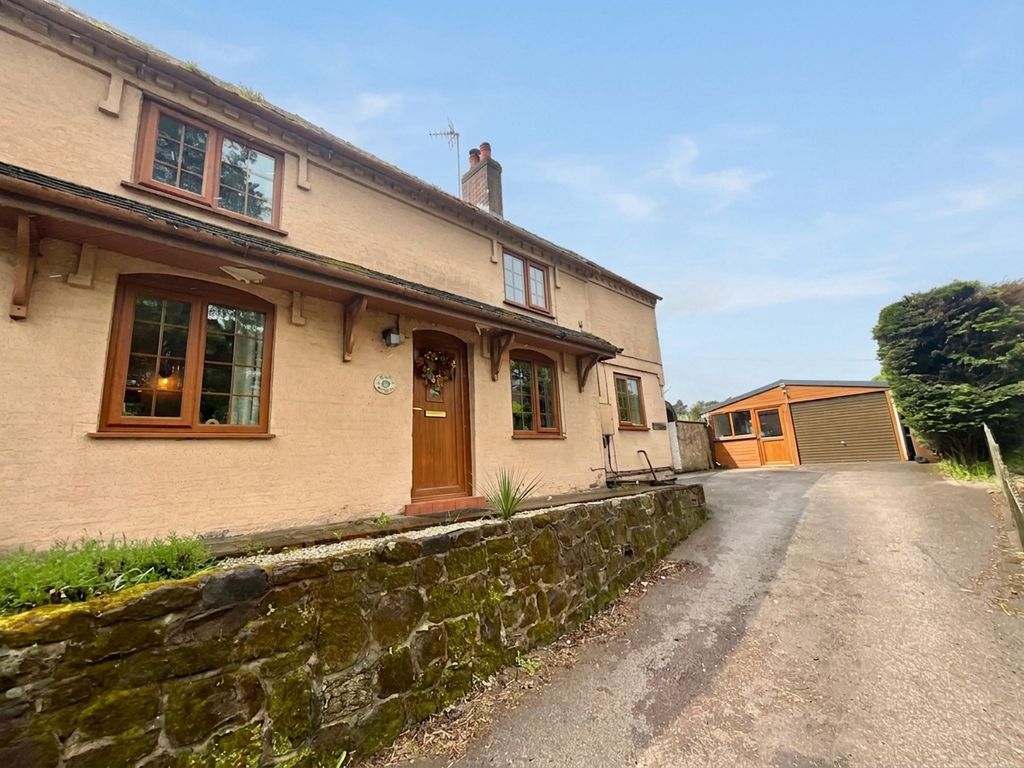 Property photo 2 of 42