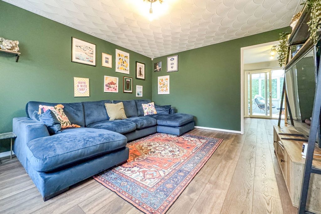 Property photo 3 of 15