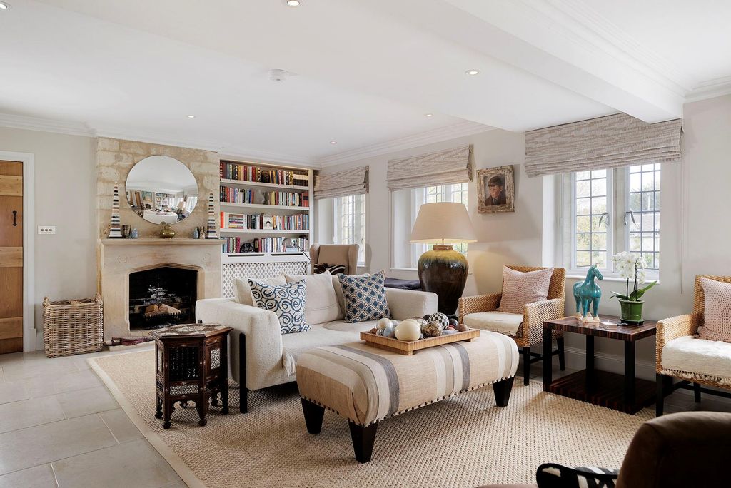 Property photo 2 of 31 Image