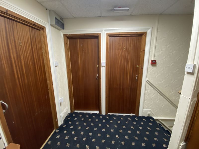 Property photo 3 of 10 Photo 10