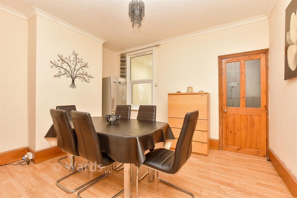 Property photo 3 of 9 Dining Room