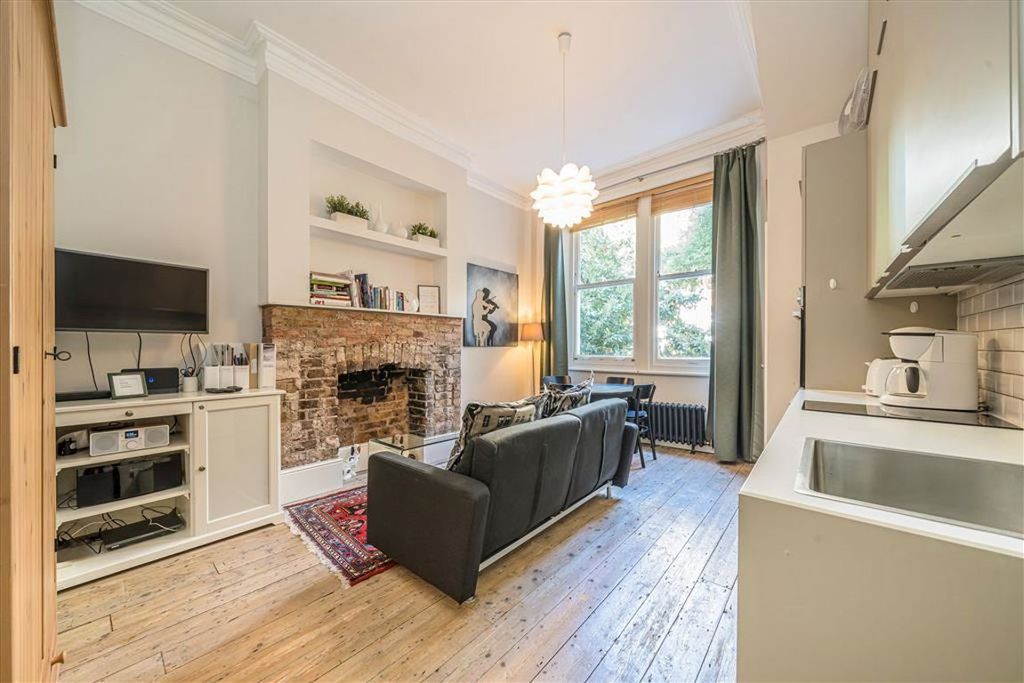 Property photo 1 of 4