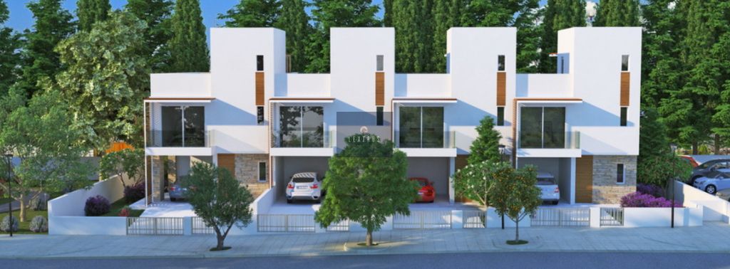 Property photo 1 of 2