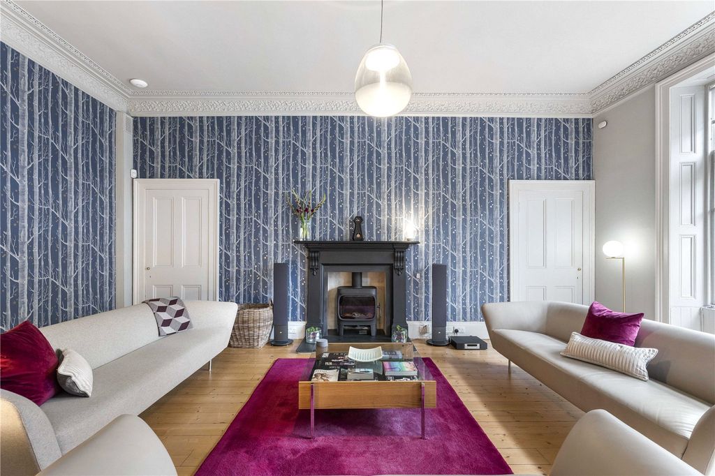 Property photo 2 of 35 Hall House, Aberlady