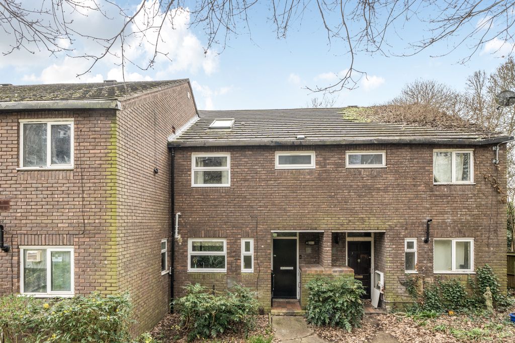 Property photo 3 of 21