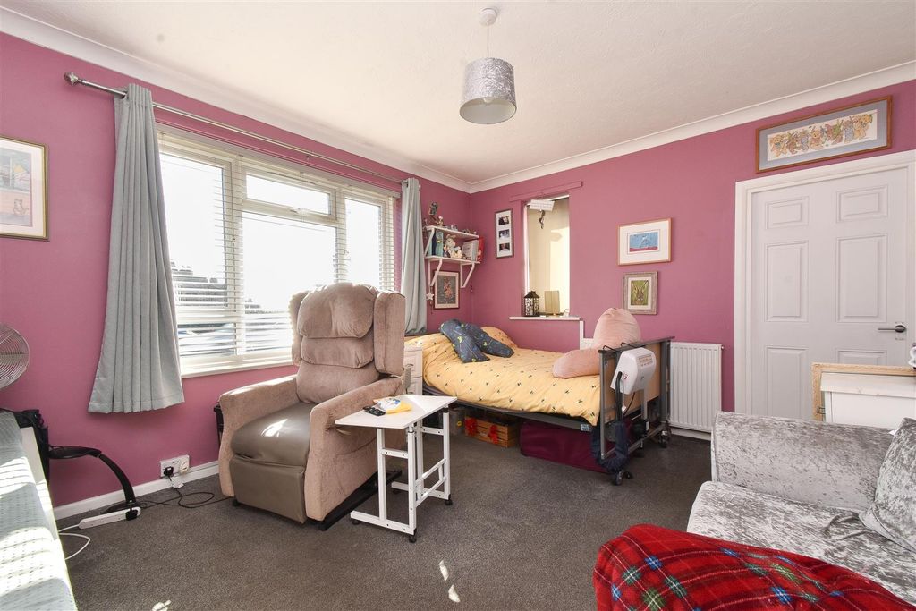 Additional image 10 of 4 bed detached bungalow for saleMoscow Road, Hastings TN35