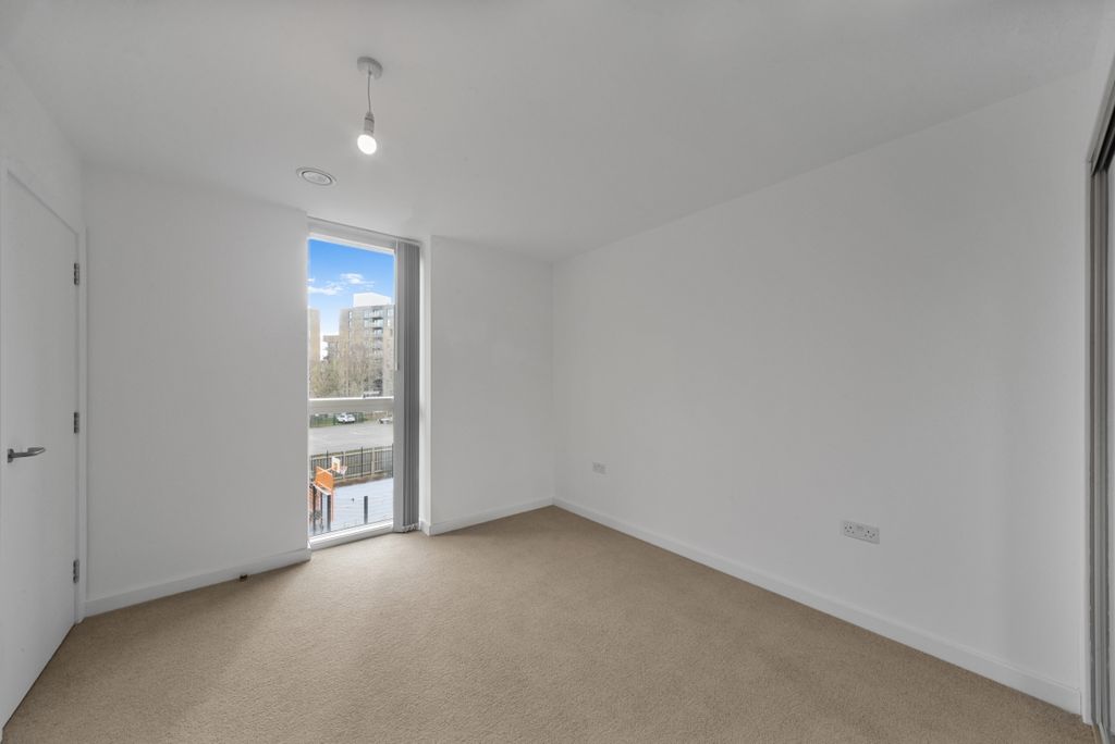 Property photo 3 of 7 Dsc_4743_High