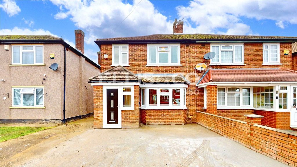 Property photo 1 of 33 Picture No. 04