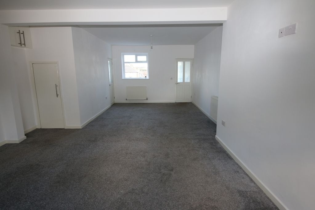 Property photo 3 of 10 Picture No. 07