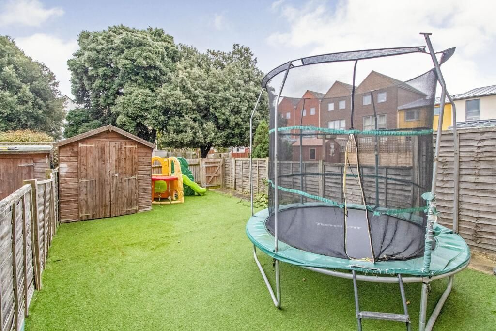 Property photo 2 of 15