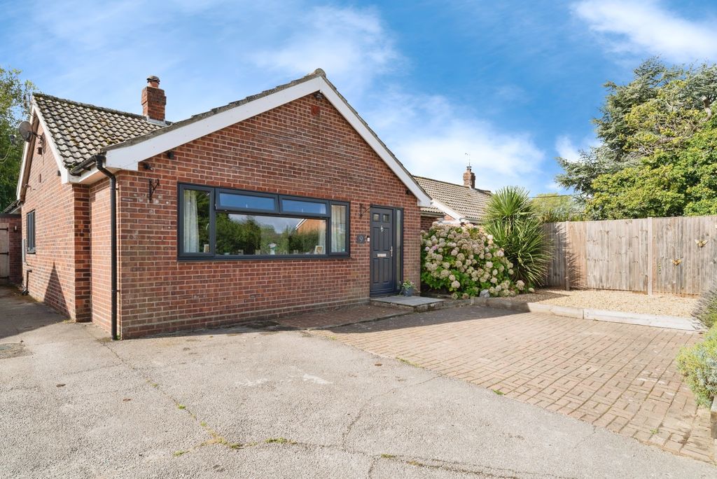 Property photo 1 of 17 Photo