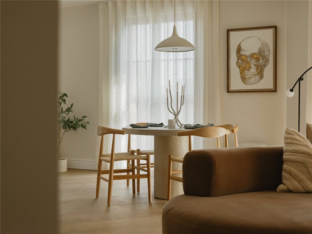 Property photo 3 of 12 Reception Room