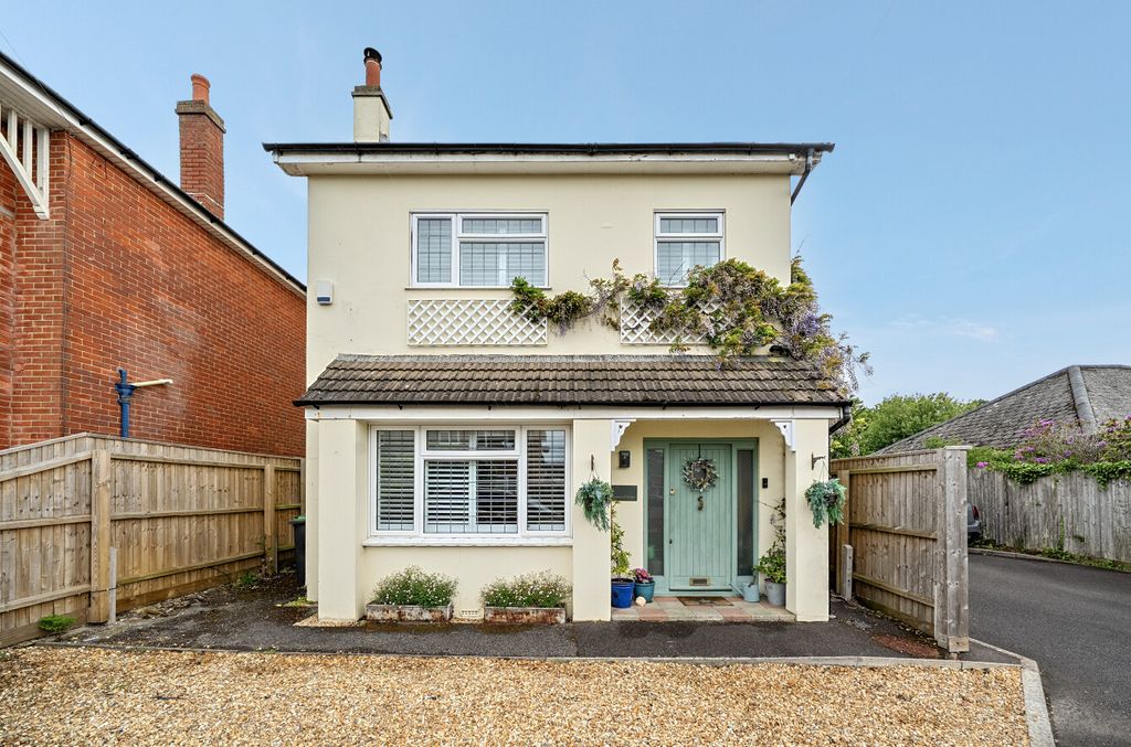 Property photo 1 of 15