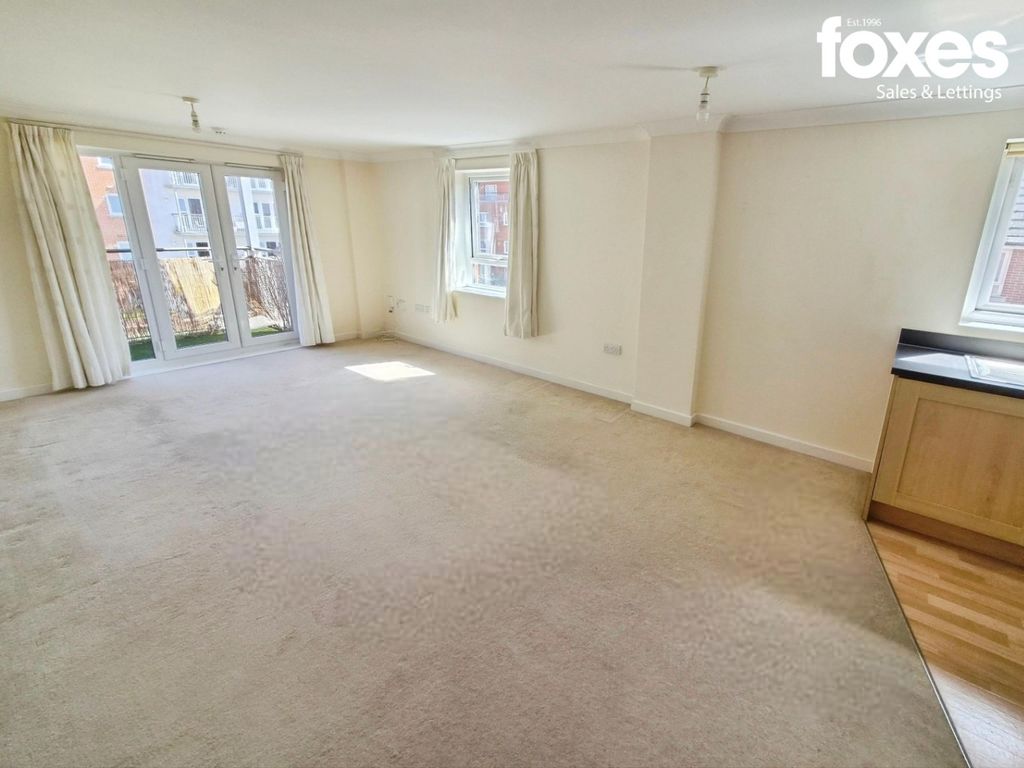 Property photo 3 of 21 5201752