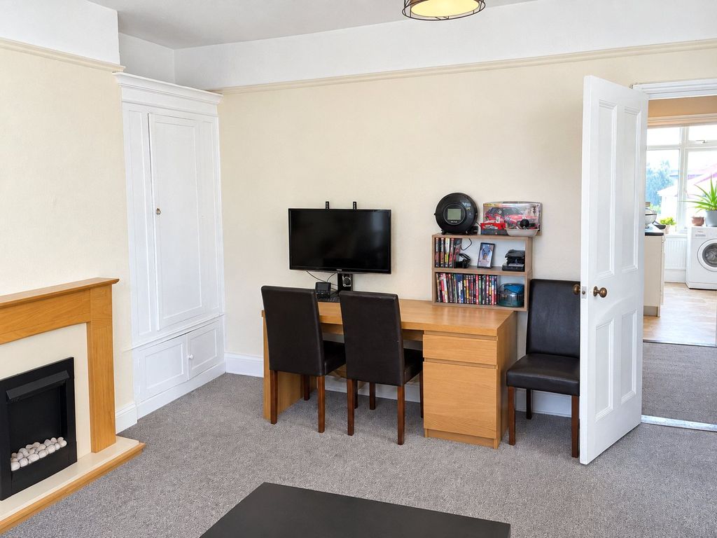 Property photo 3 of 10 Picture No. 21