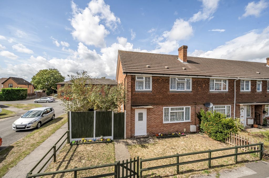 Property photo 1 of 12 1343720-1-68B594E...
