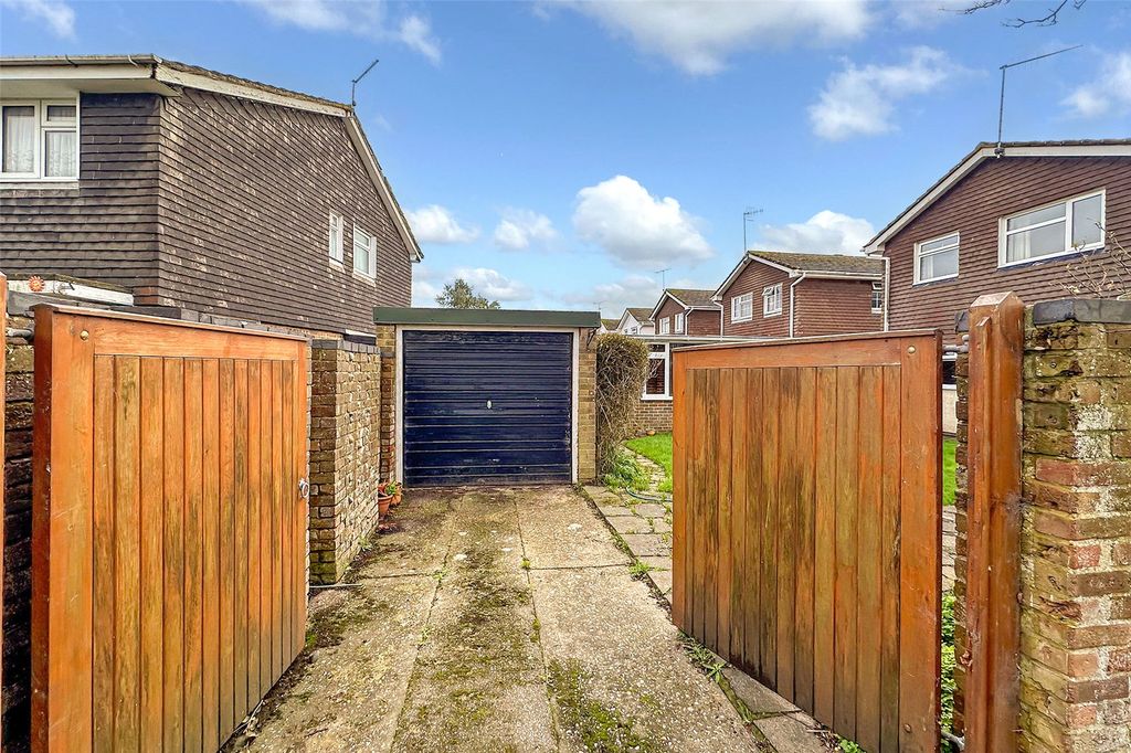 Property photo 3 of 17 Picture No. 19