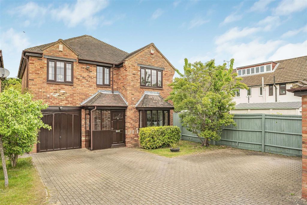 Property photo 1 of 39 External