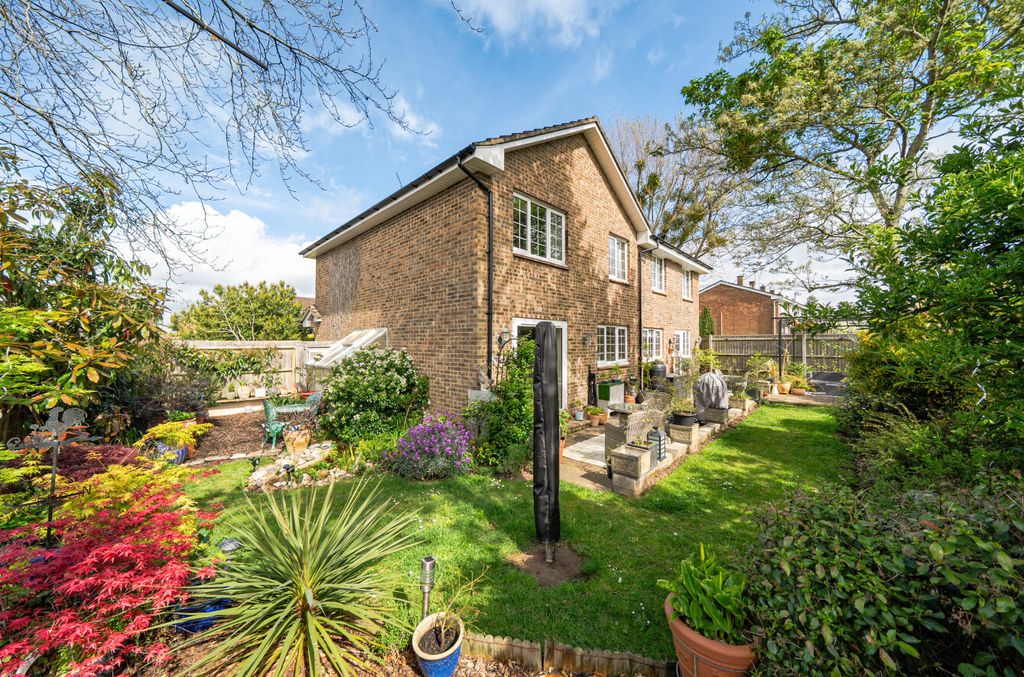 Property photo 3 of 16