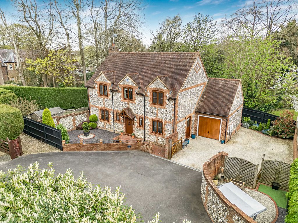 Property photo 1 of 30