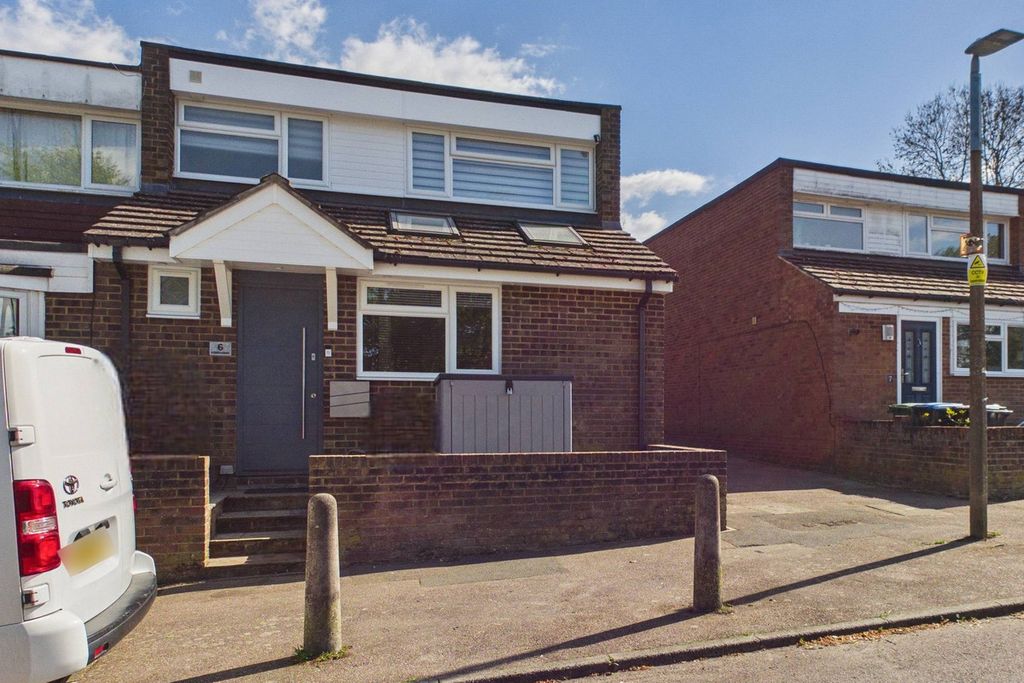 Property photo 1 of 24