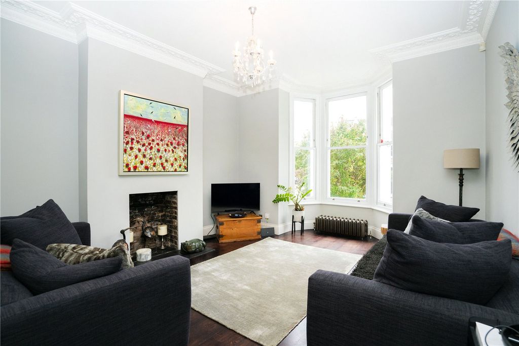 Property photo 2 of 22 Picture No. 2