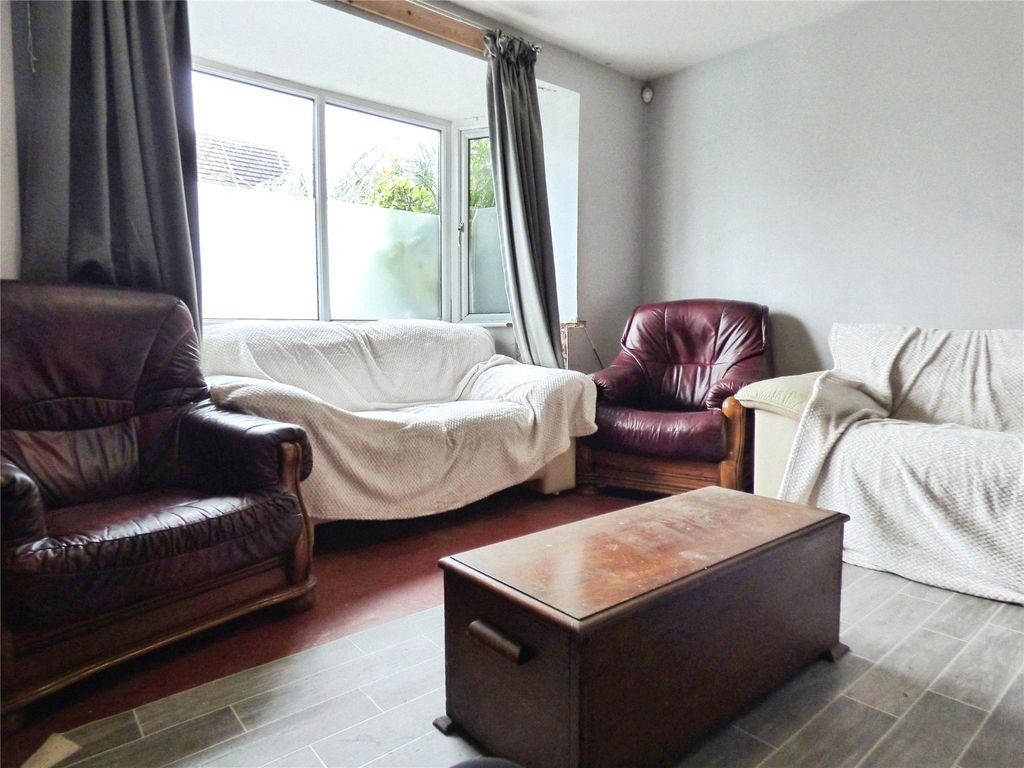 Property photo 2 of 20 Picture No. 02