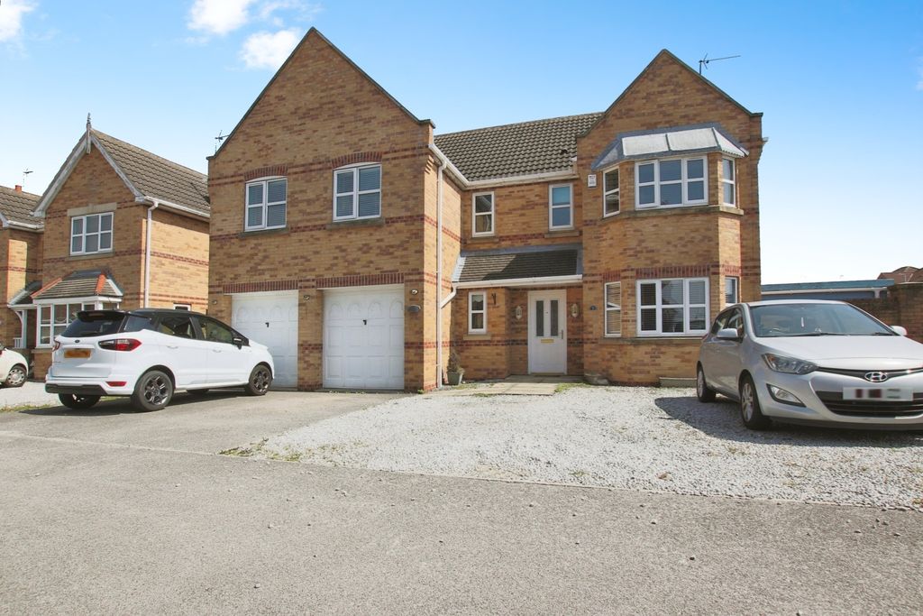 Property photo 1 of 20 4396502