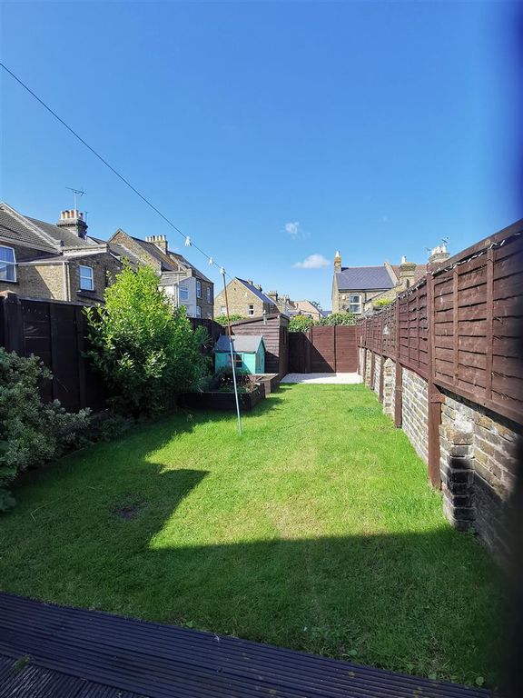 Property photo 3 of 10 Garden 1.Jpg