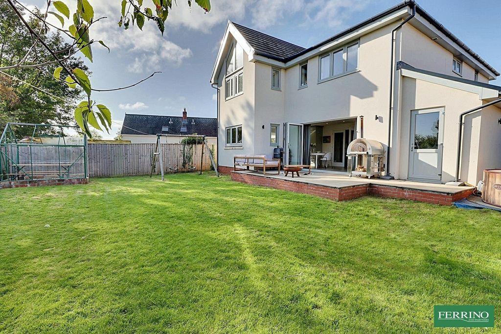 Property photo 1 of 27 Main Image