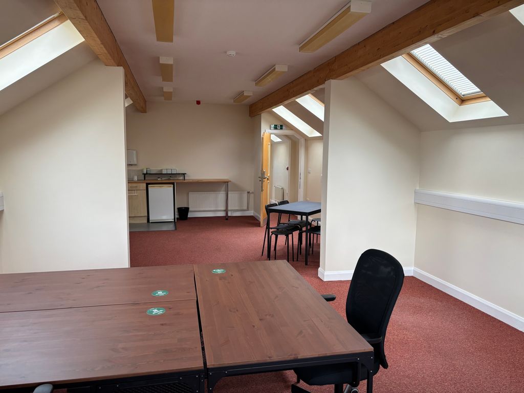 Property photo 3 of 4