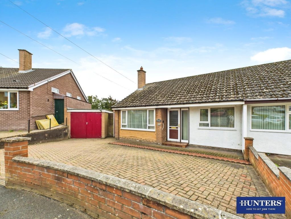 Property photo 1 of 14 Frontage