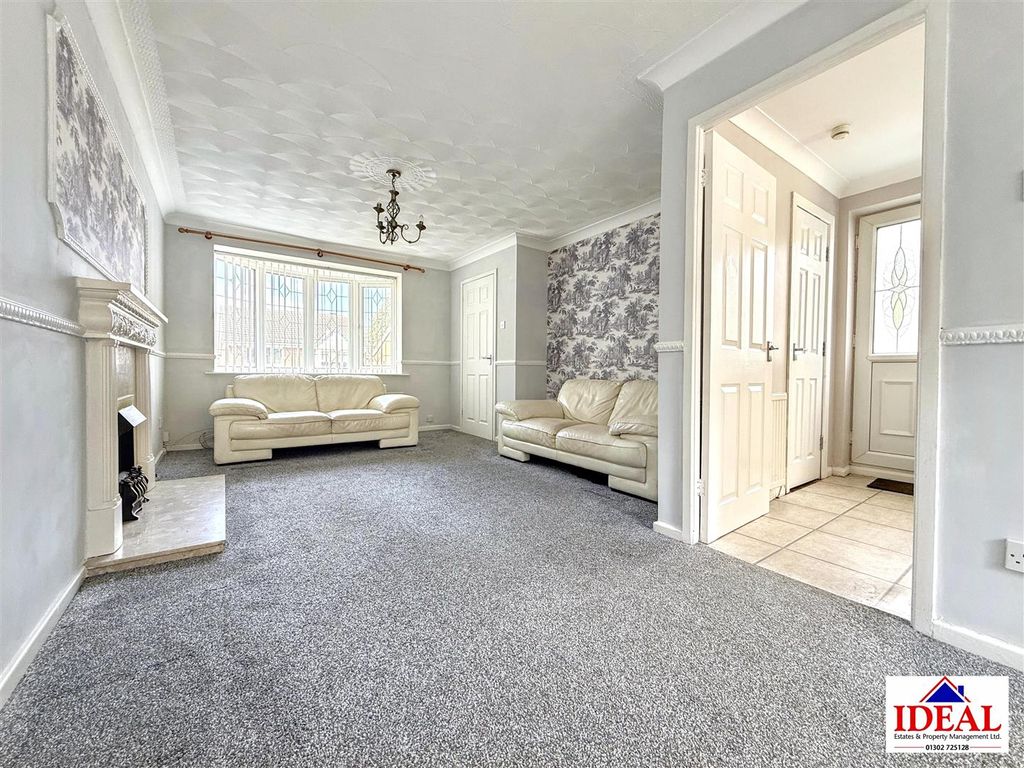 Property photo 3 of 21 Image00027.Jpg