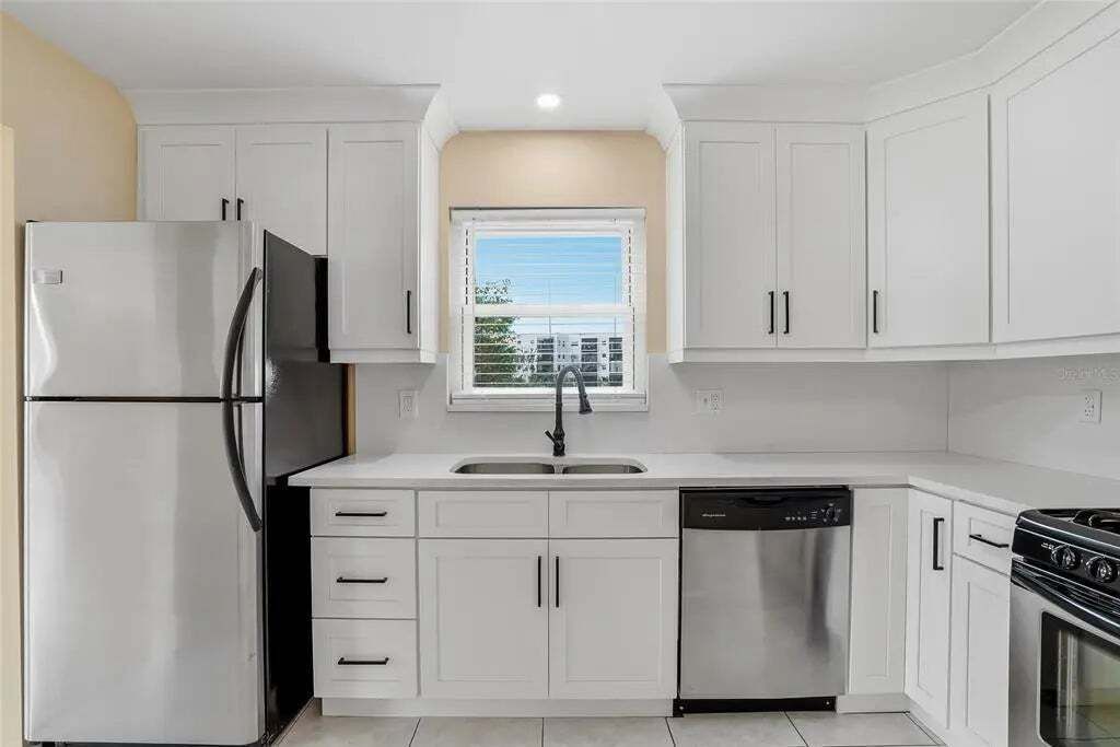 Property photo 3 of 20 <Alttext/>