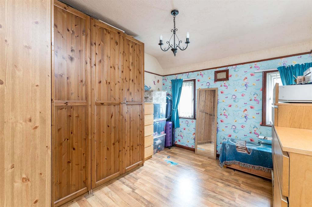 Additional image 17 of 4 bed semi-detached house for saleCaxton Road, Otley LS21