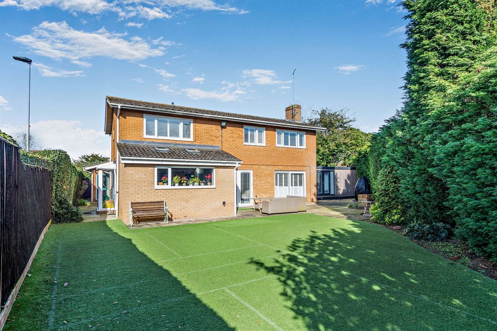 Property photo 3 of 20