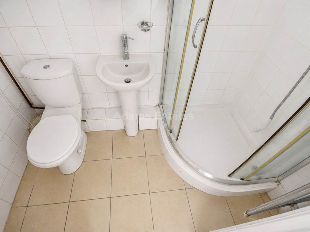 Property photo 3 of 3