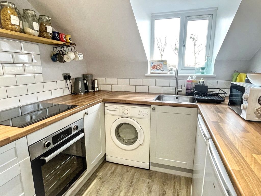 Property photo 3 of 11 Not Specified